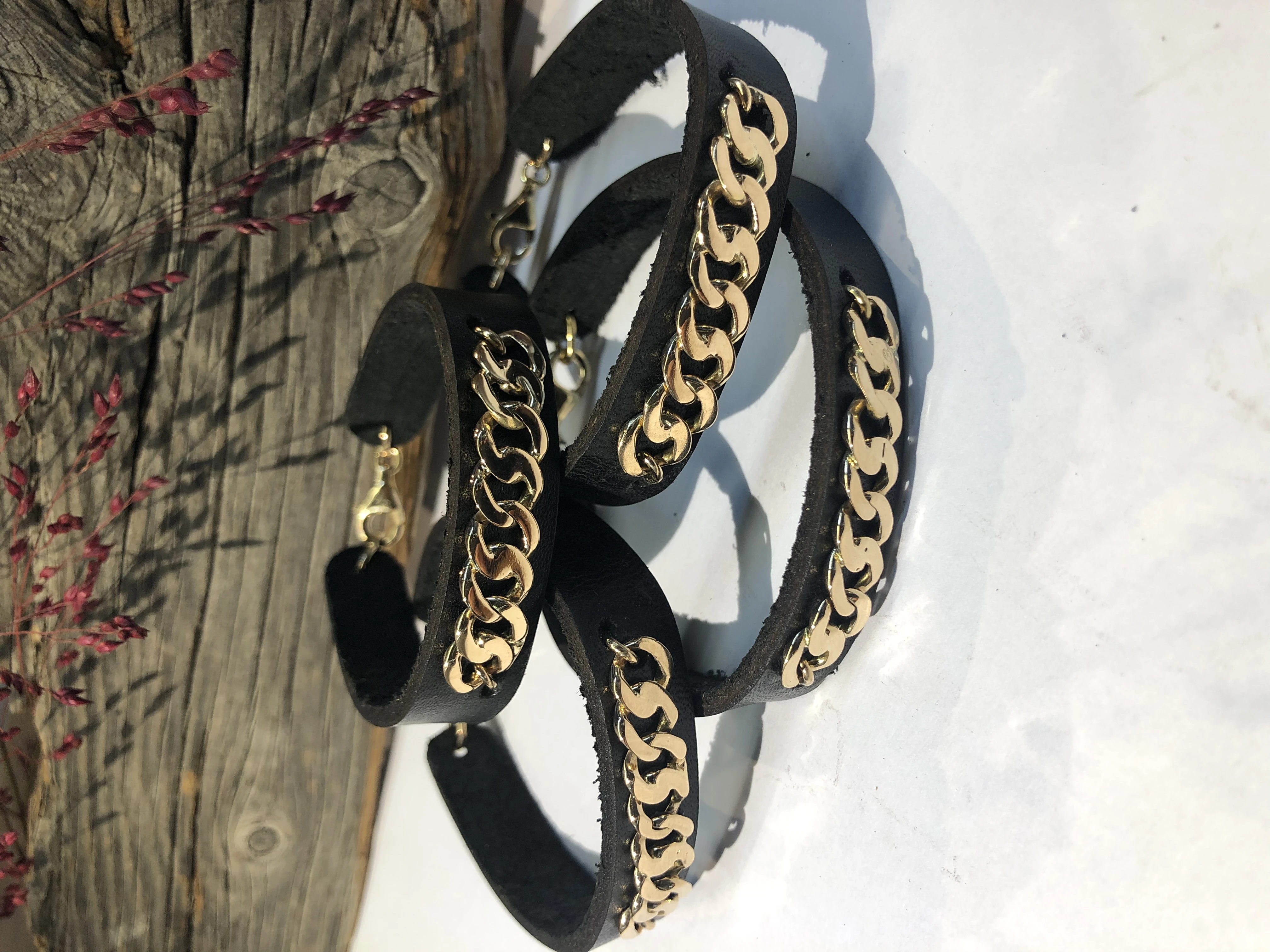 Armband i ädelmetall