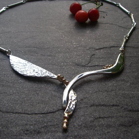 Handgjort silversmycke
