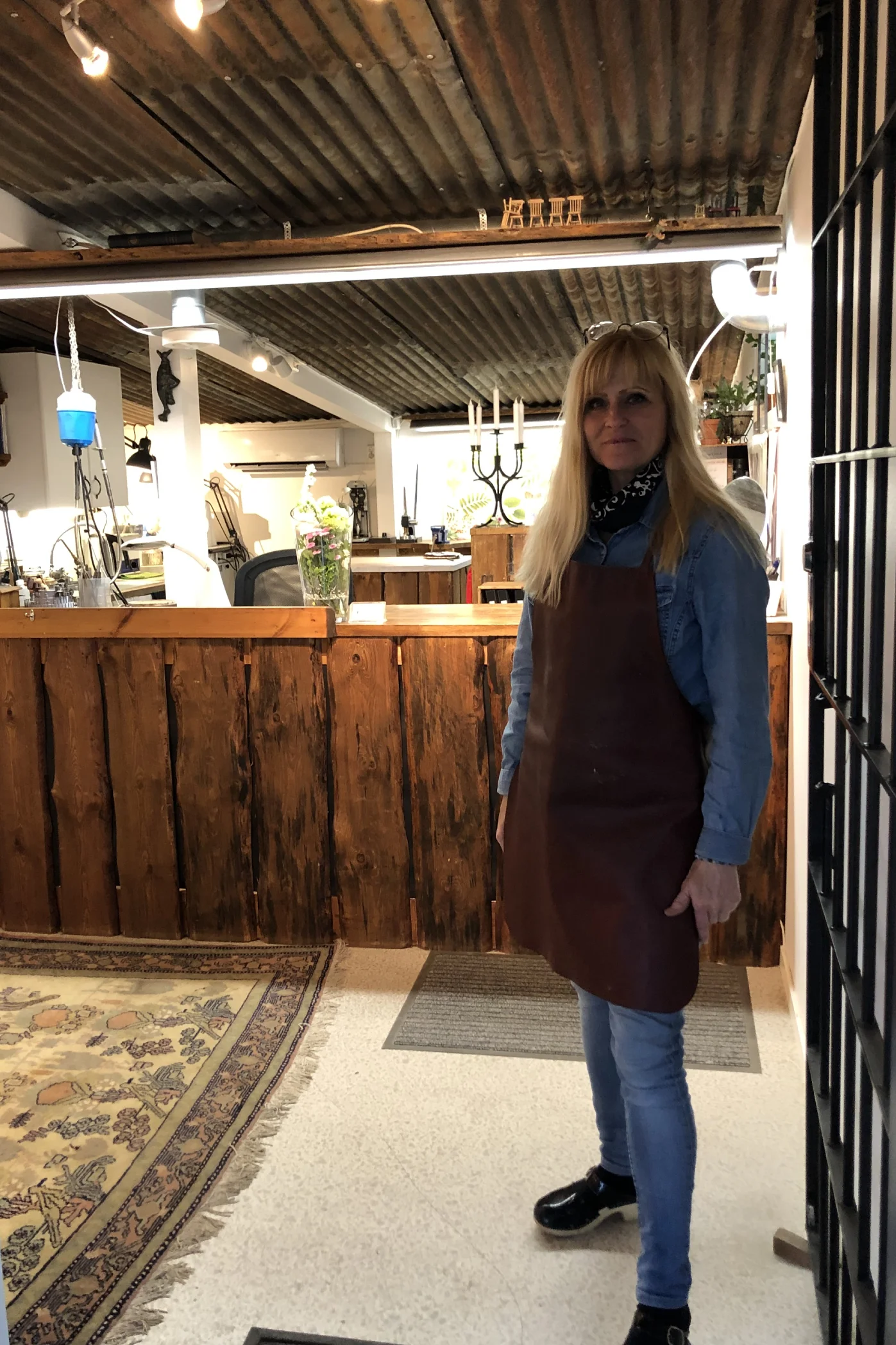 Entrén till Guldforms butik i Österbybruk